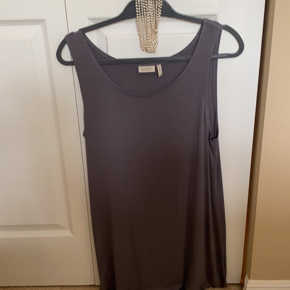 The perfect length for tights! Dresses up or down! - Picture 3 of 3